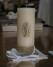 Cargar imagen en el visor de la galería, Cirio Virgen de Guadalupe Plata y Oro
